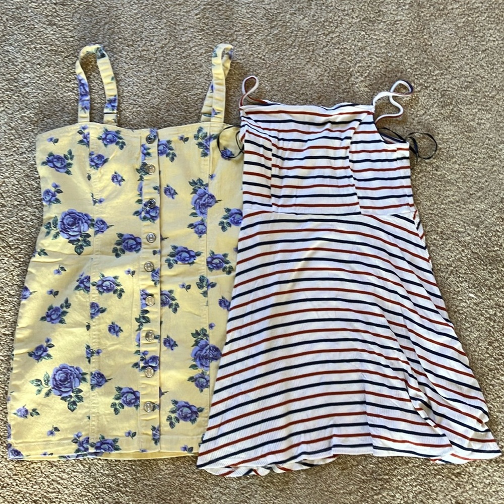 Set of 2 Forever 21 Jumpers/Dresses Size L